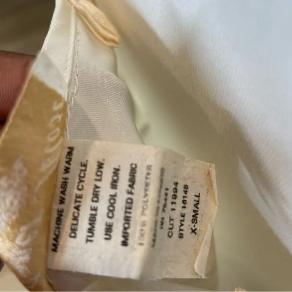 Inner Most Cream and Pink Floral Chemise with Lace Trim Vintage - Picture 6 of 10